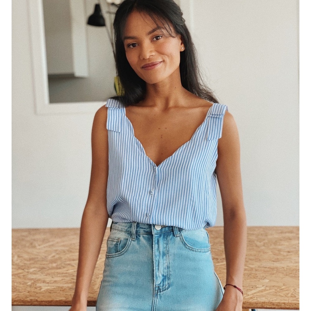 Bertie Abby top